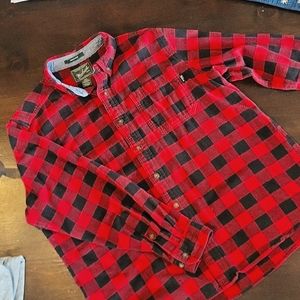 Men's XL Woolrich Red and Black Flannel Shirt